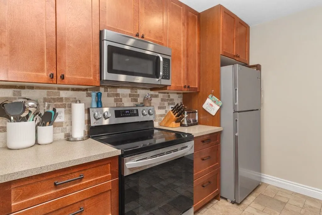 750 Prairie Avenue #114