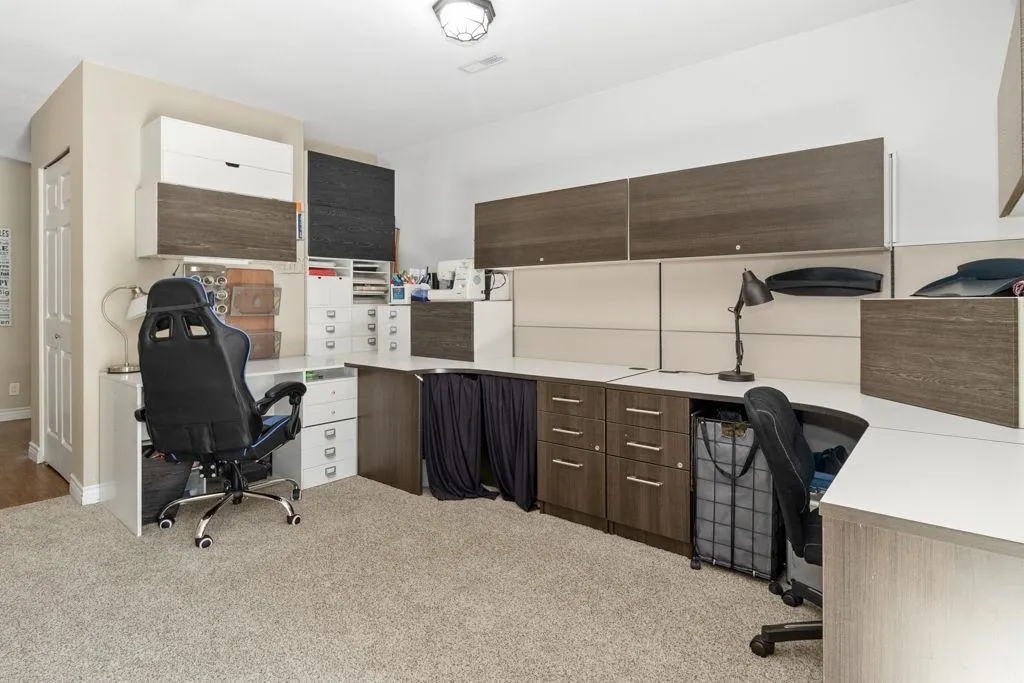 750 Prairie Avenue #114
