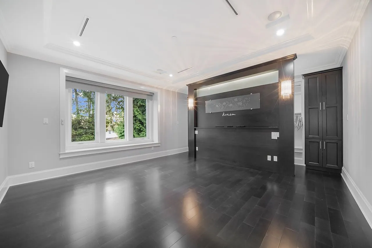 1420 W 53rd Avenue