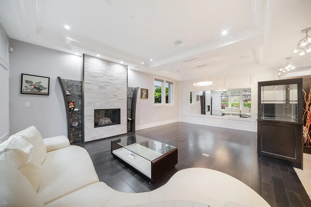1420 W 53rd Avenue