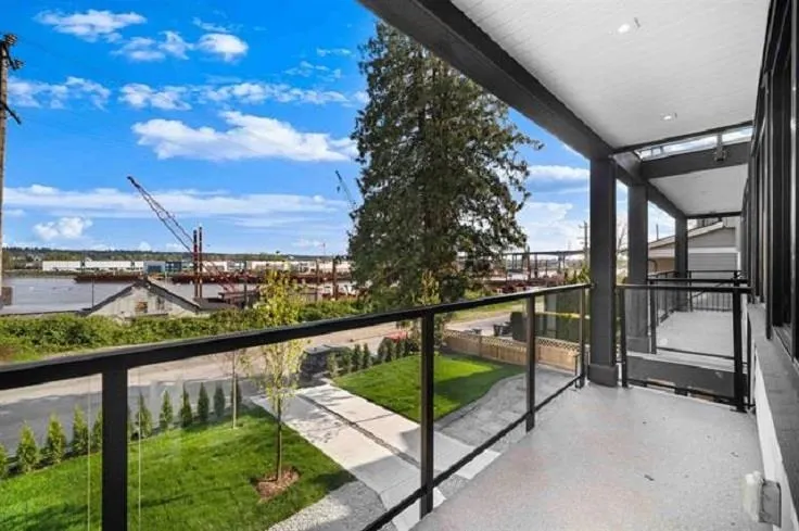 1923 River Drive #1