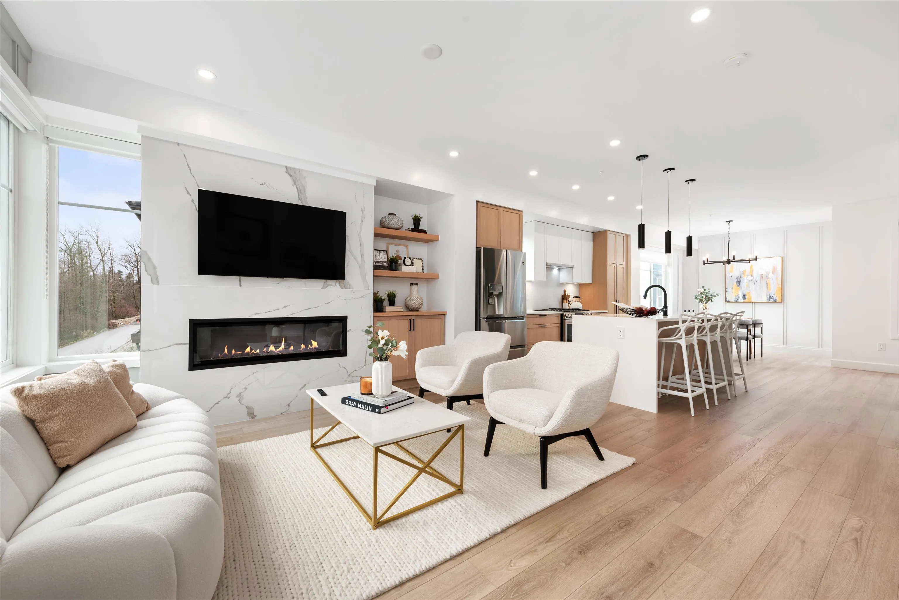 20763 76 Avenue #52
