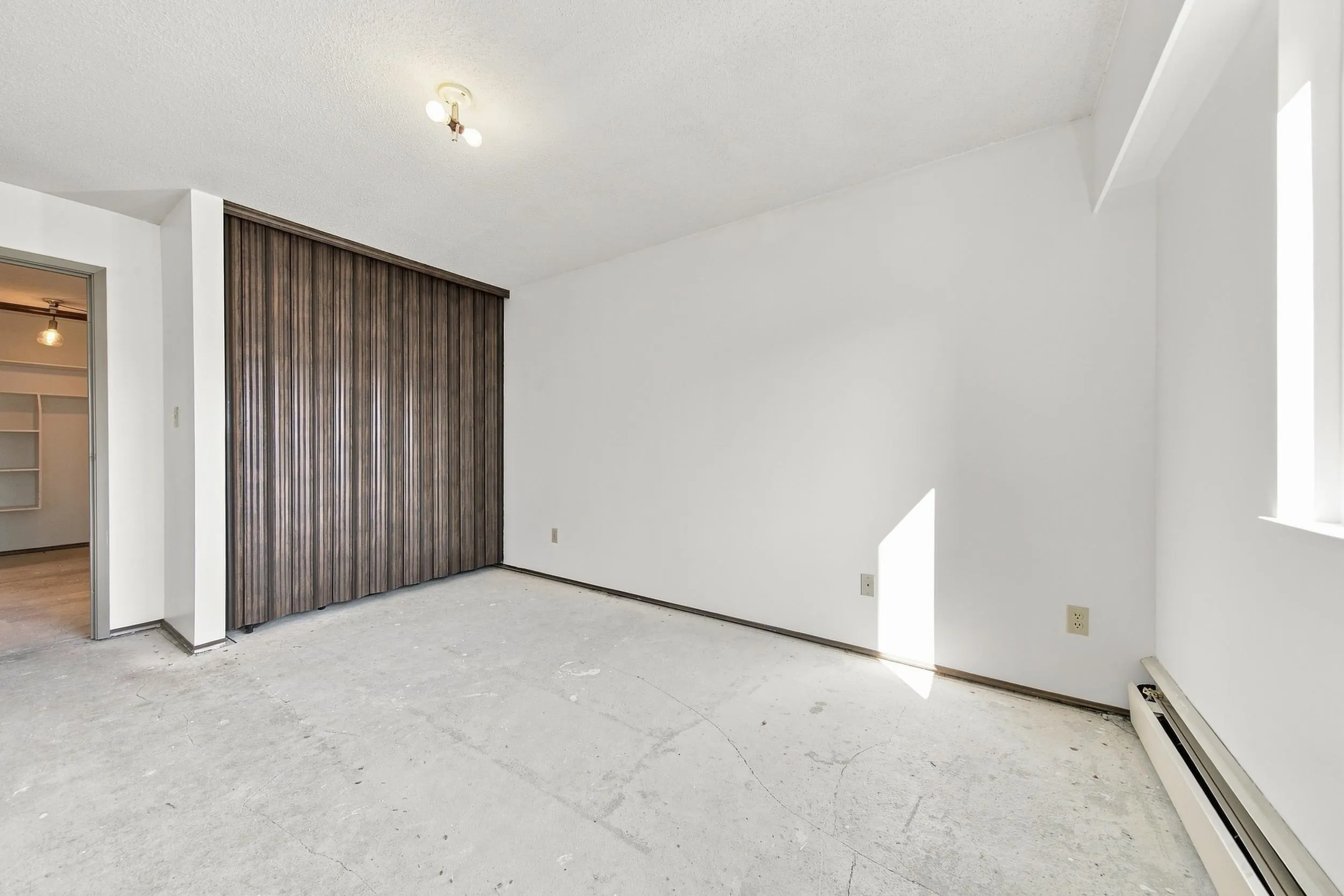 1825 W 8th Avenue #205