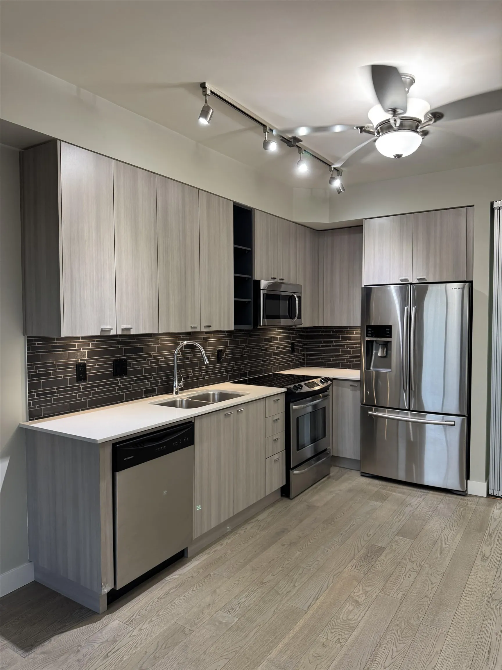 3080 Gladwin Road #502