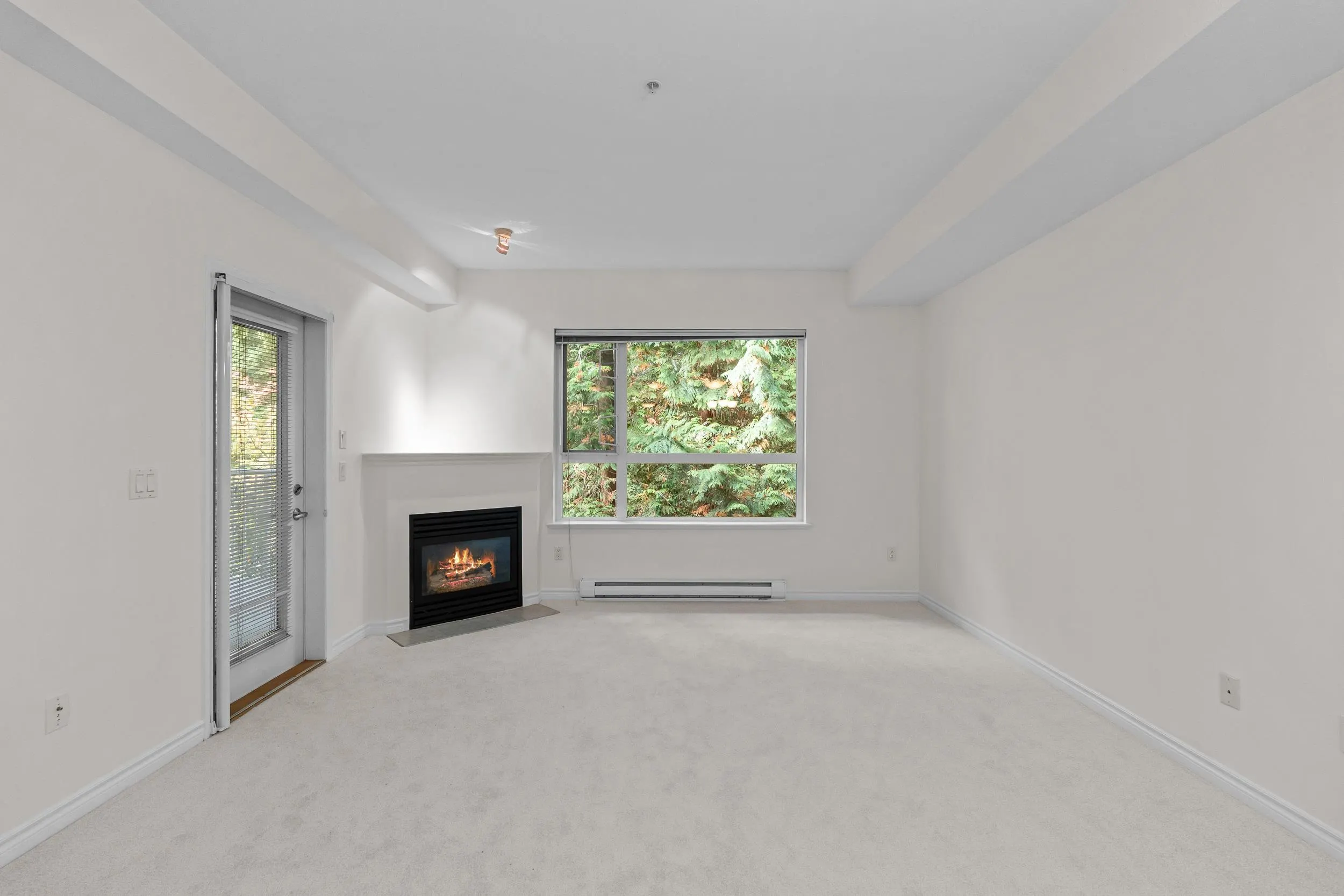 3151 Connaught Crescent #208