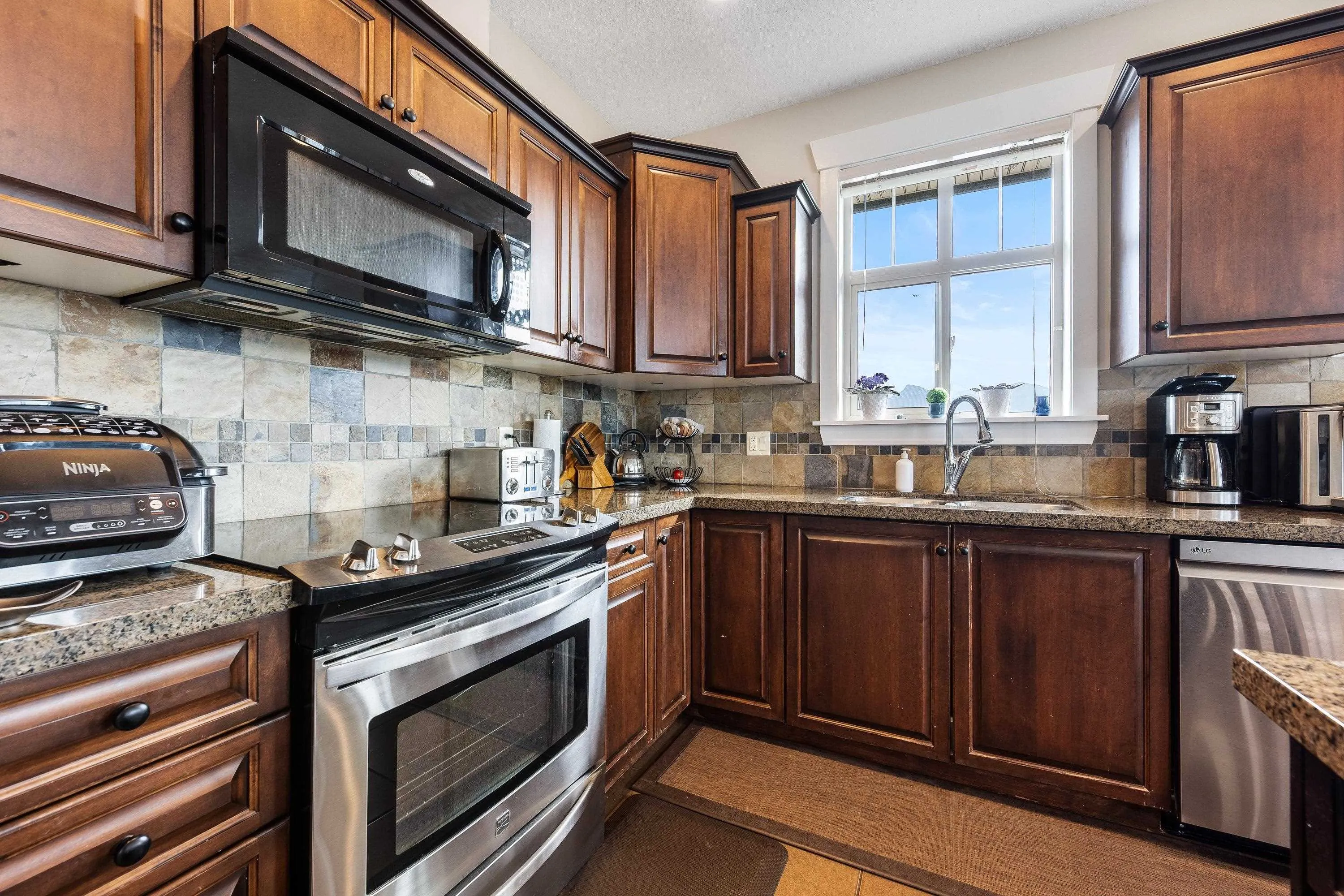45893 Chesterfield Avenue #412