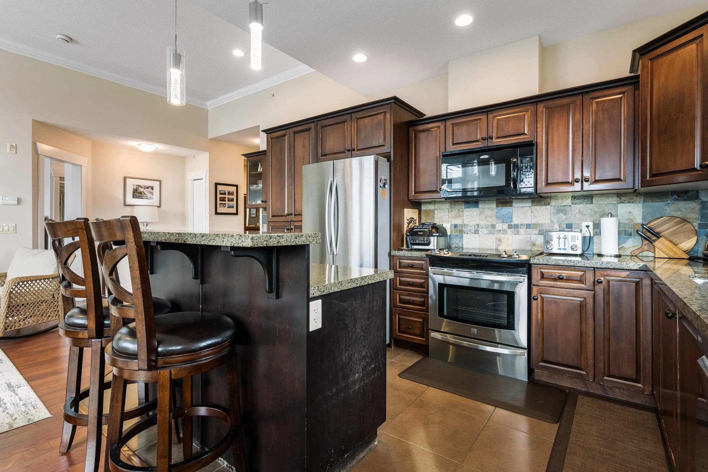 45893 Chesterfield Avenue #412