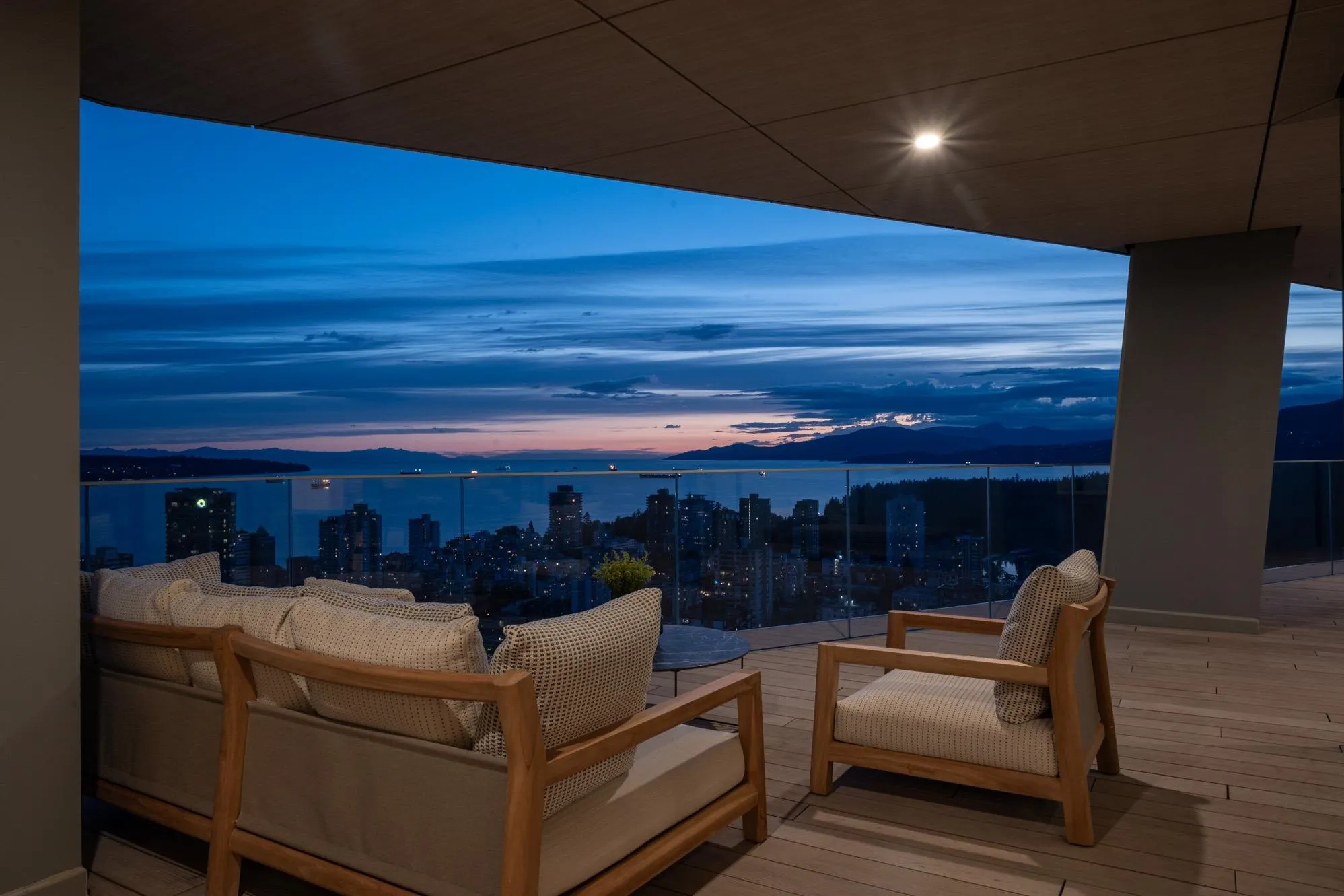 1568 Alberni Street #3703