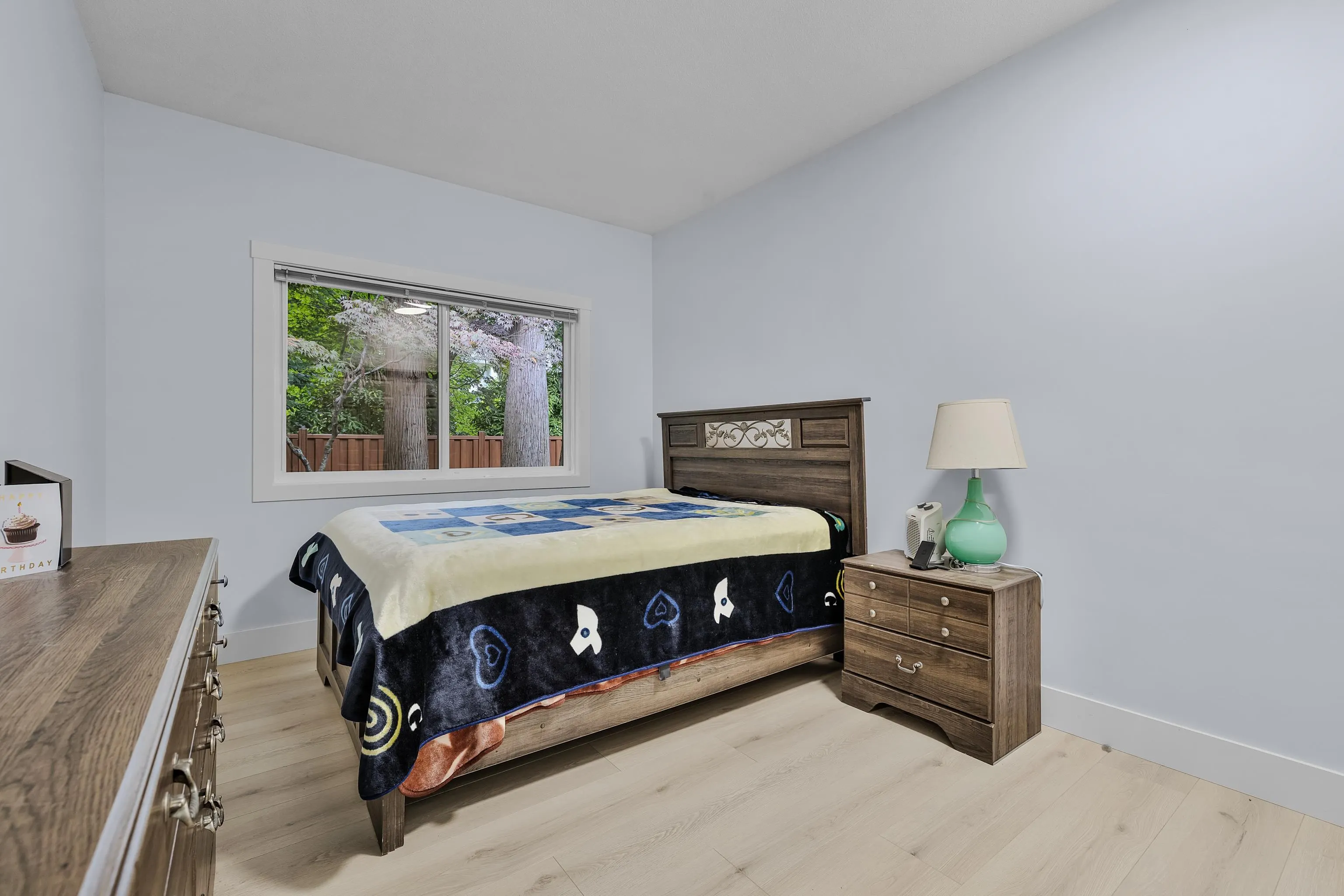 13911 16 Avenue #6