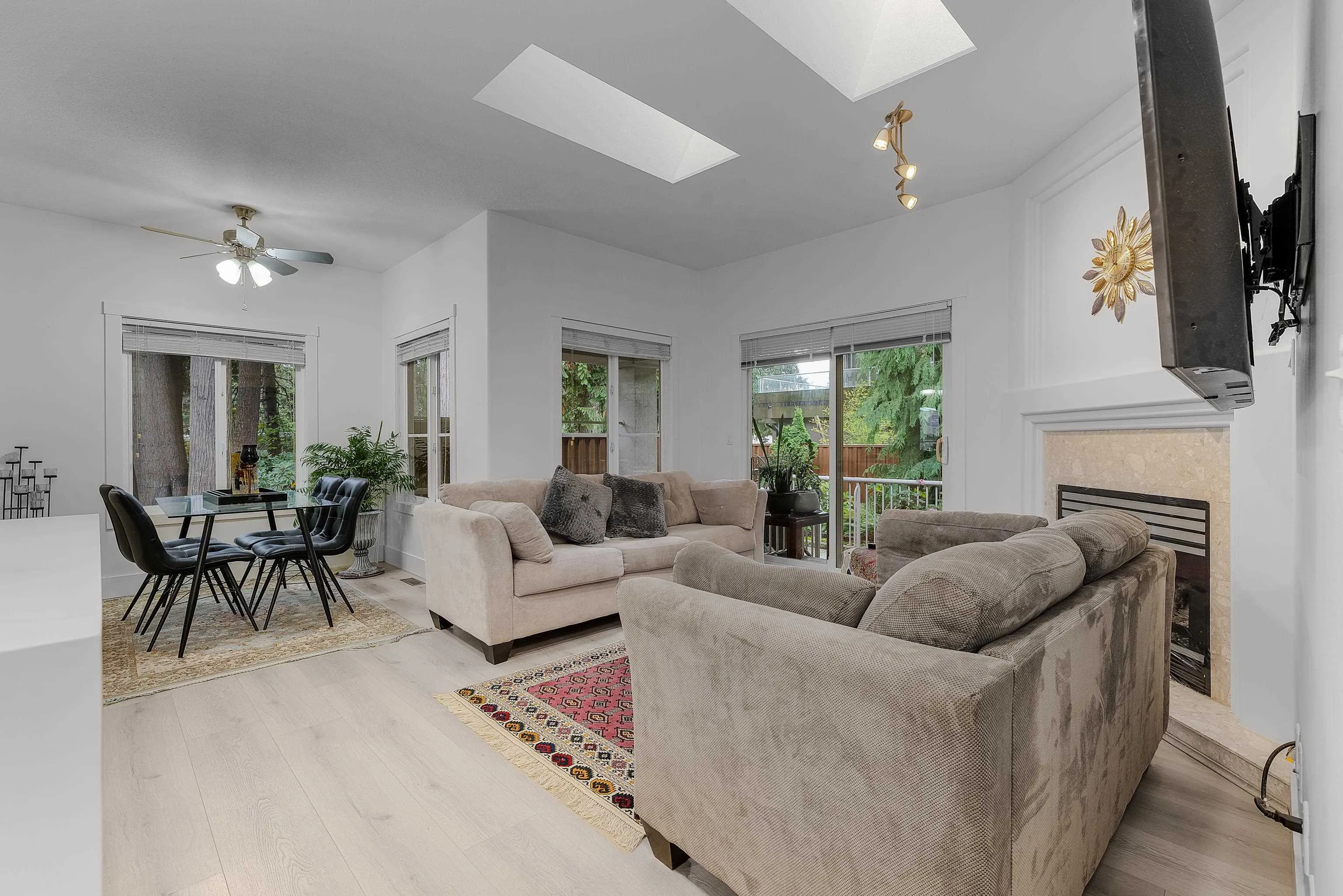 13911 16 Avenue #6