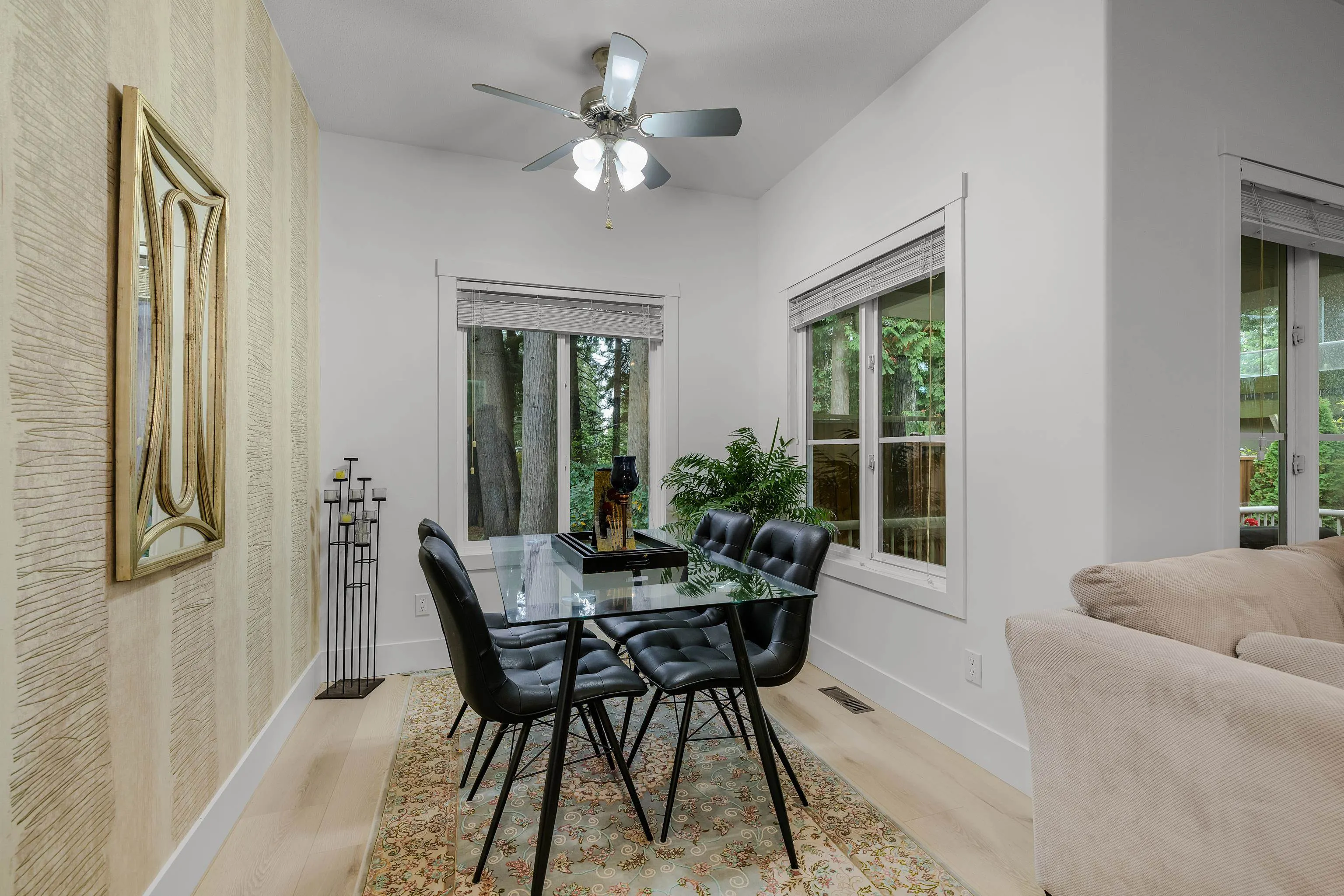 13911 16 Avenue #6