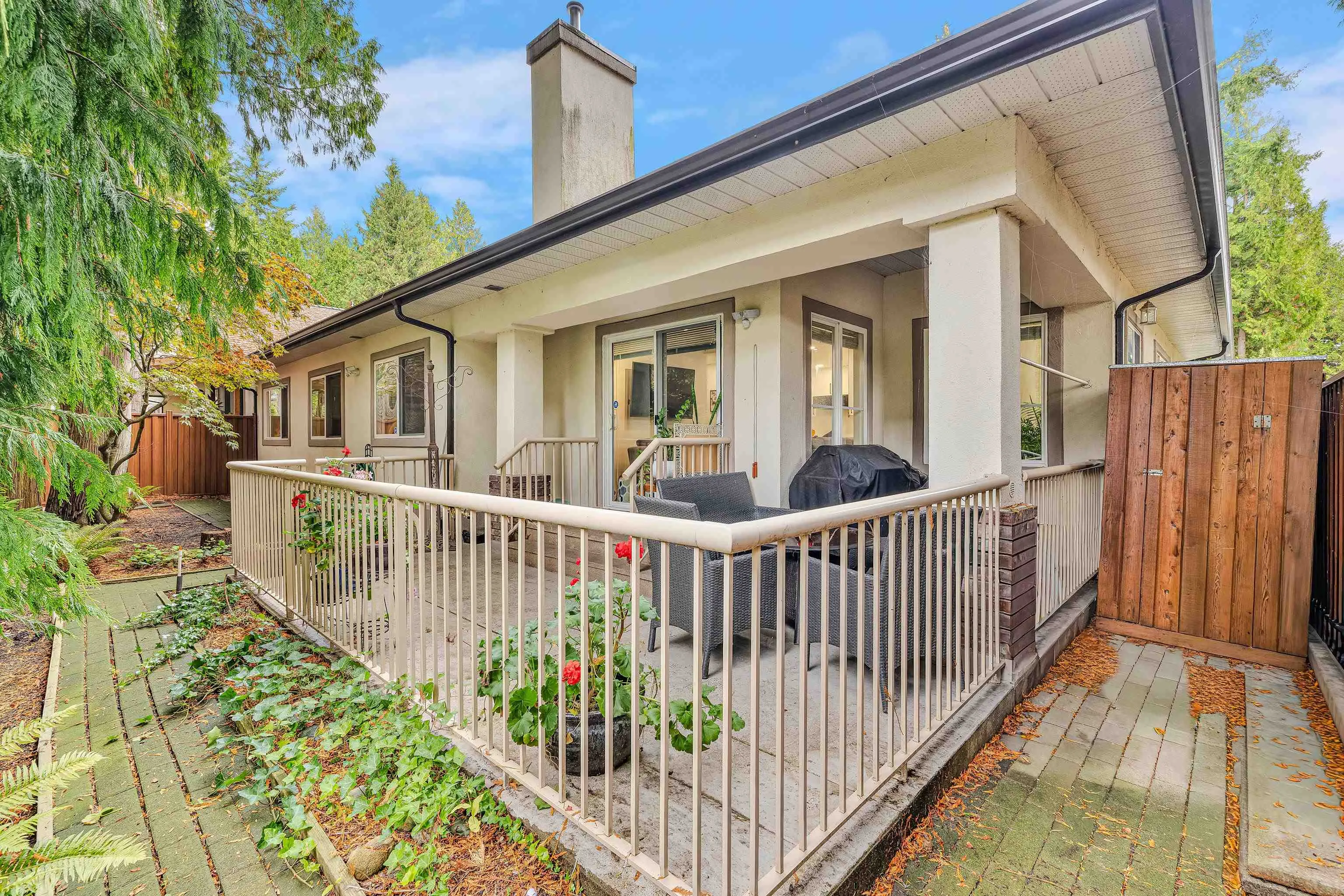 13911 16 Avenue #6