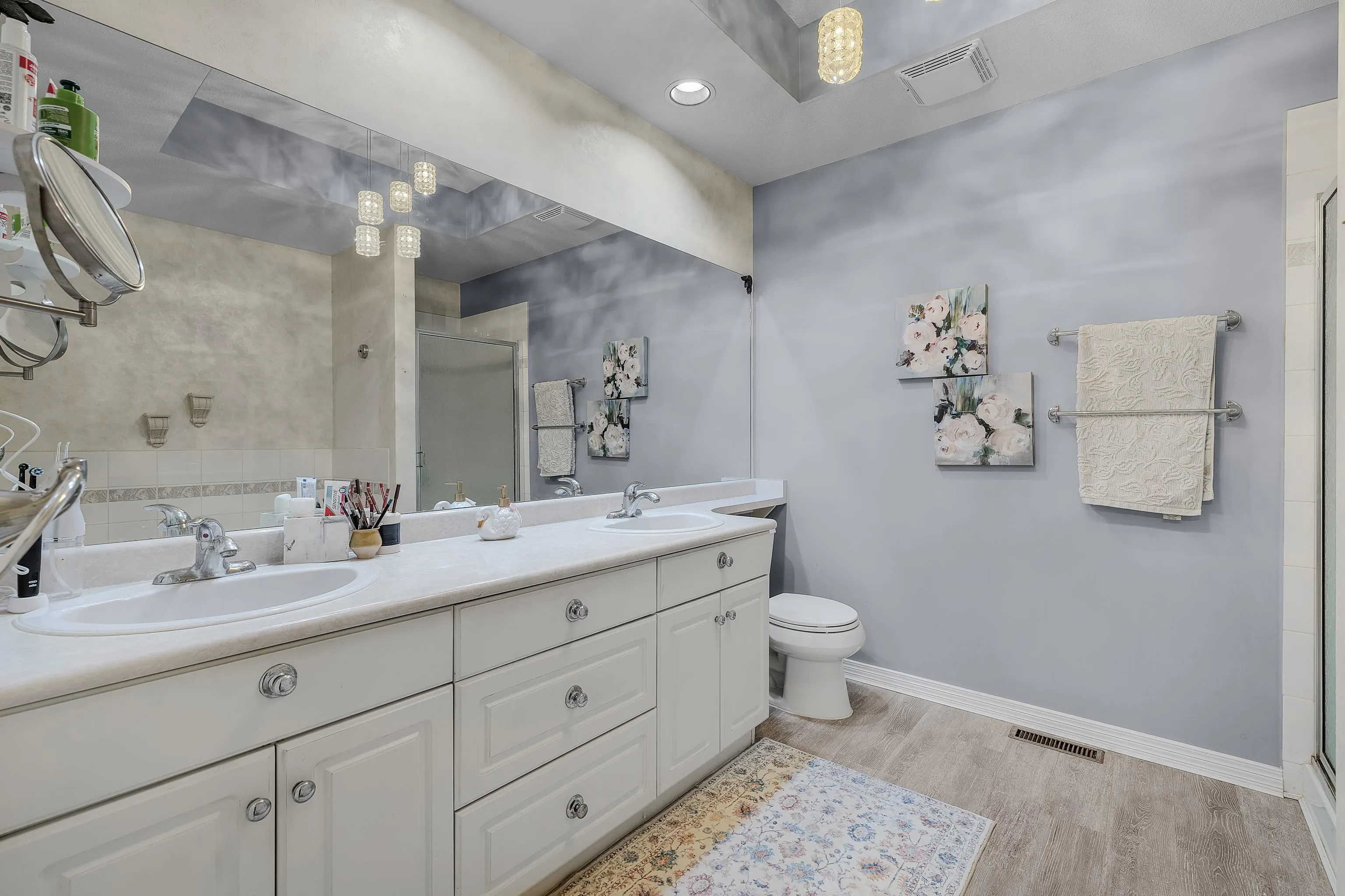 13911 16 Avenue #6