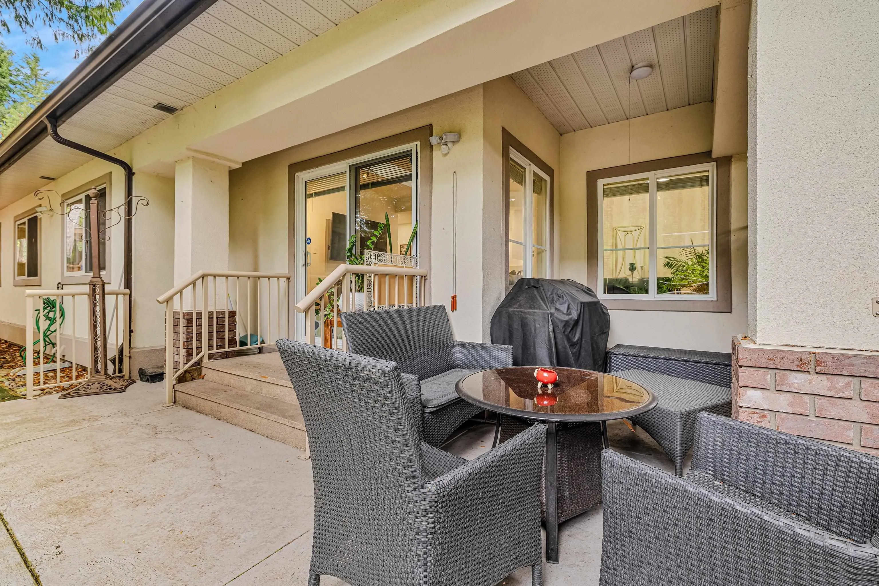 13911 16 Avenue #6