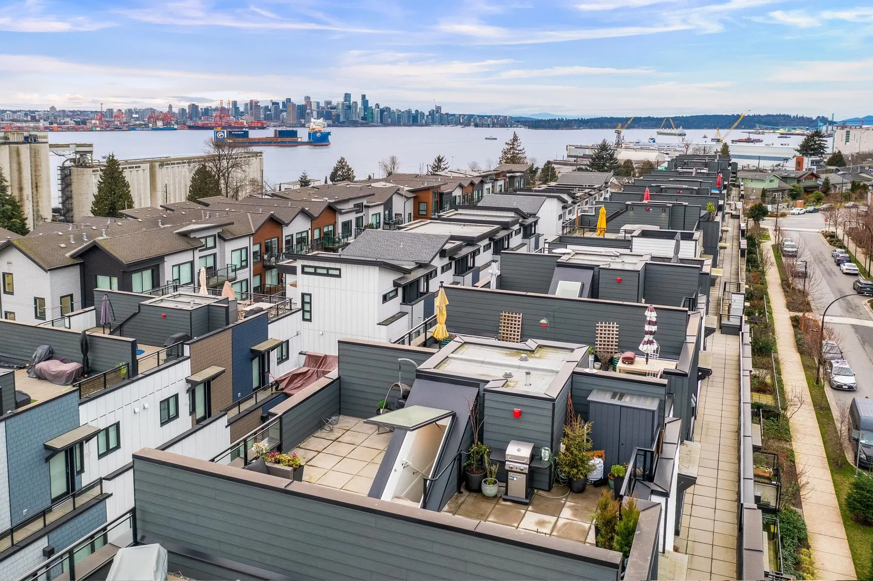 545 E 2nd Street #444