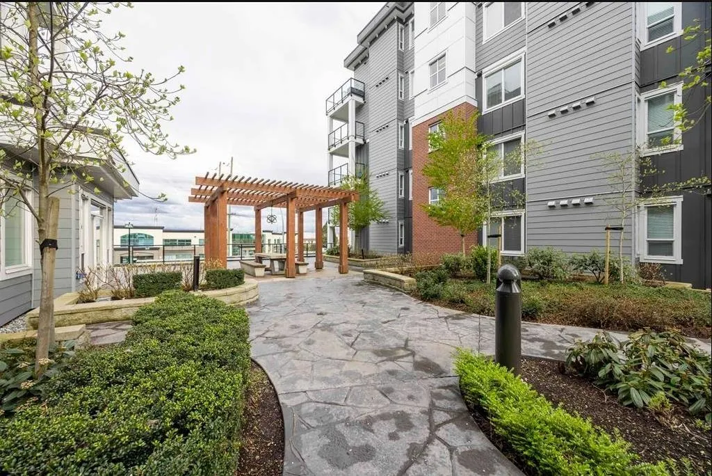 2180 Kelly Avenue #3612