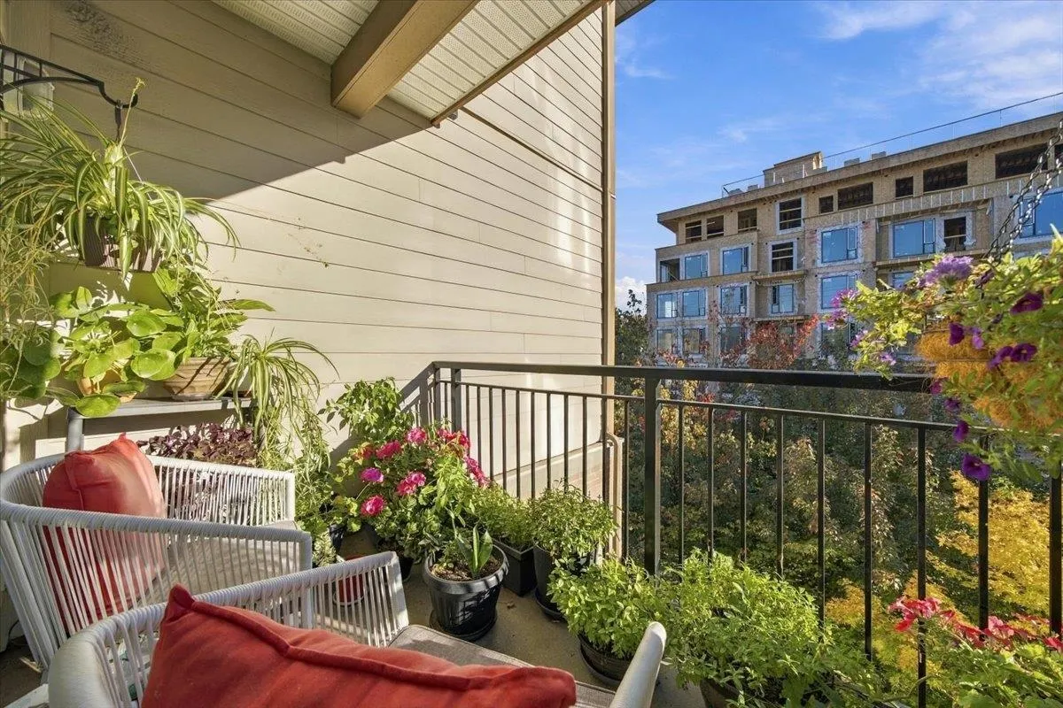 2343 Atkins Avenue #307
