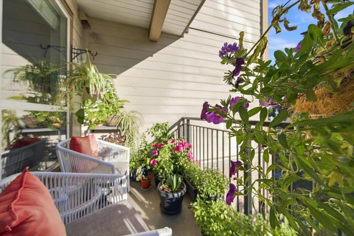 2343 Atkins Avenue #307