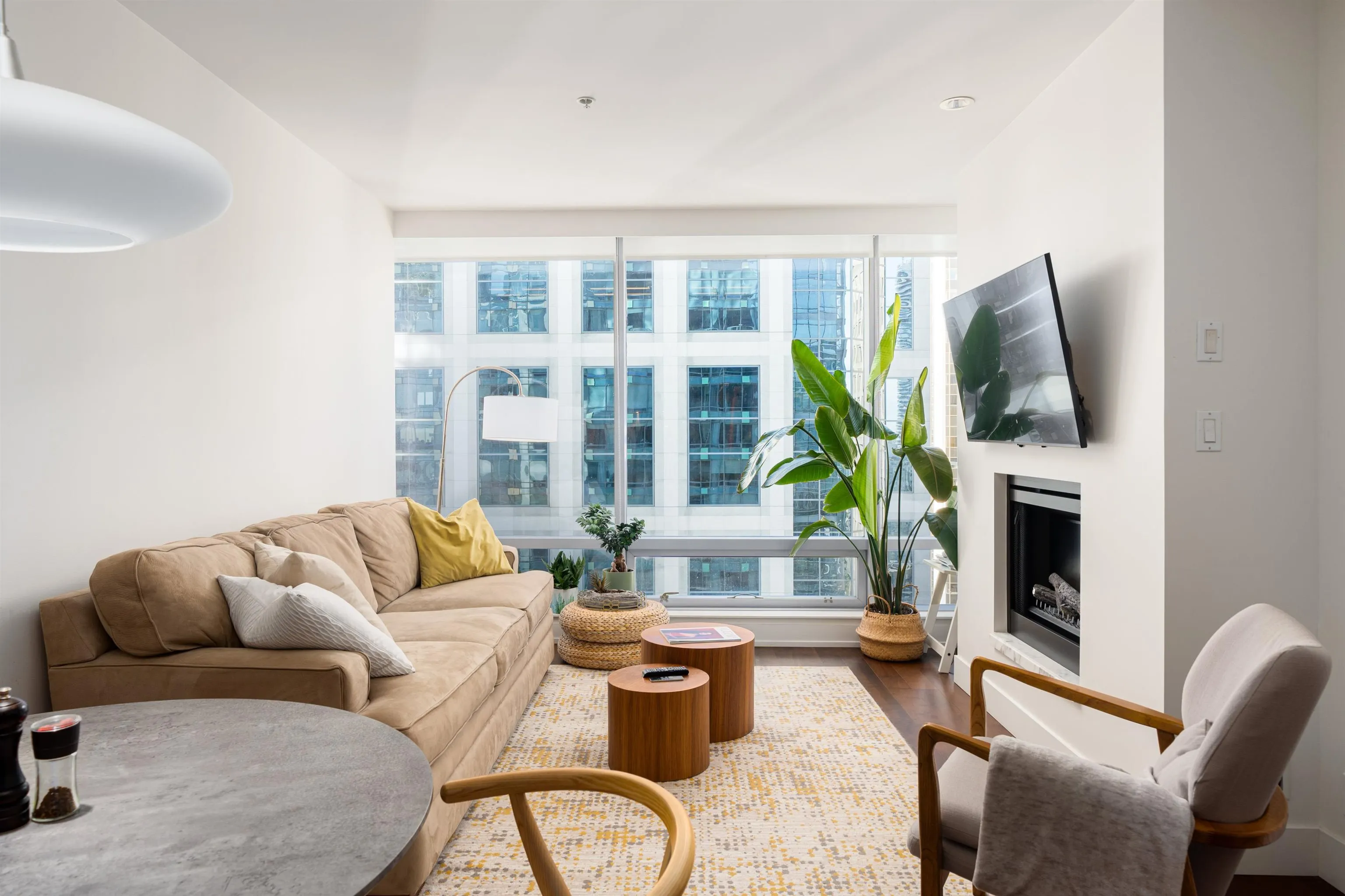 1111 Alberni Street #2704