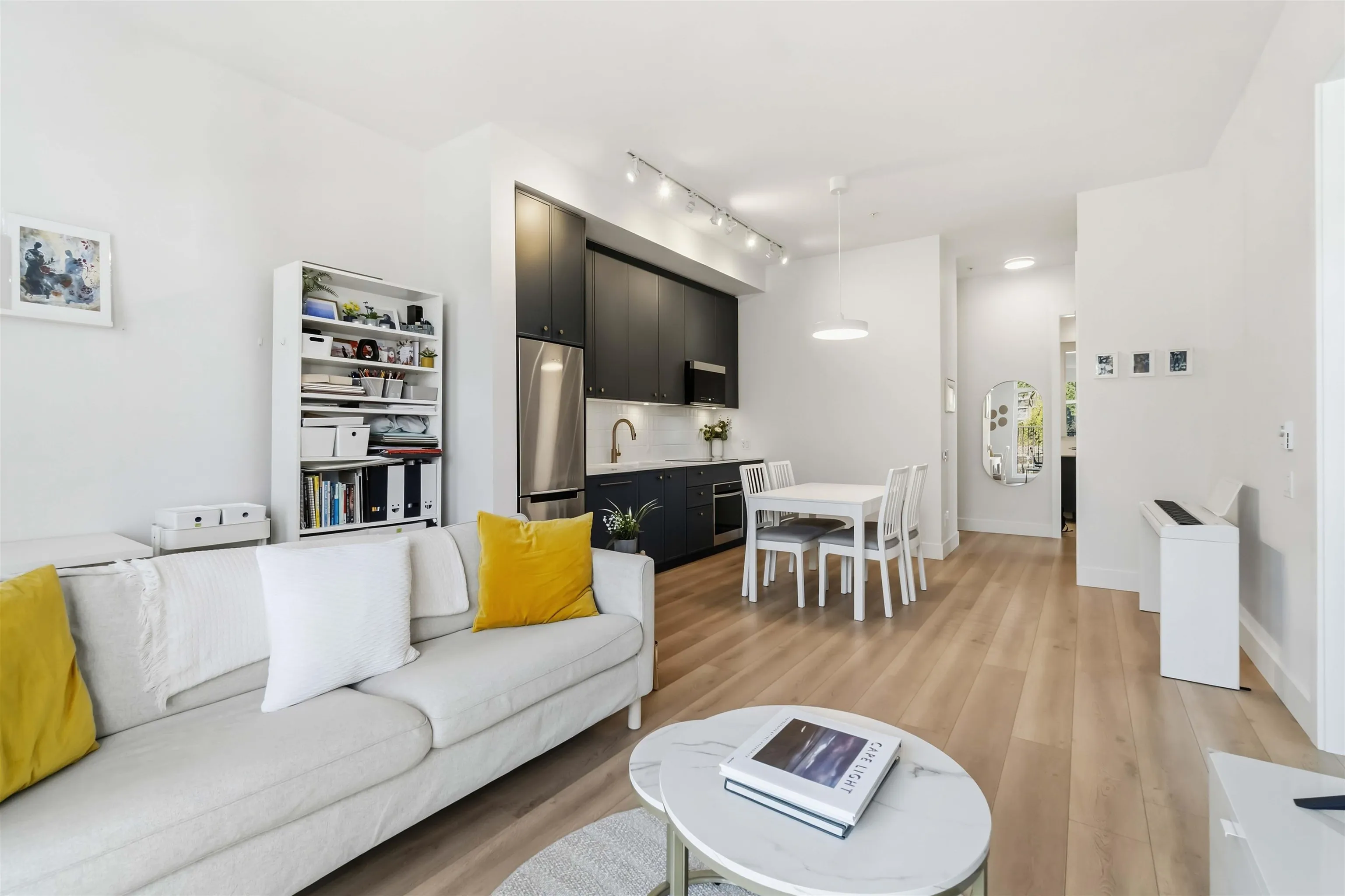718 Edgar Avenue #310