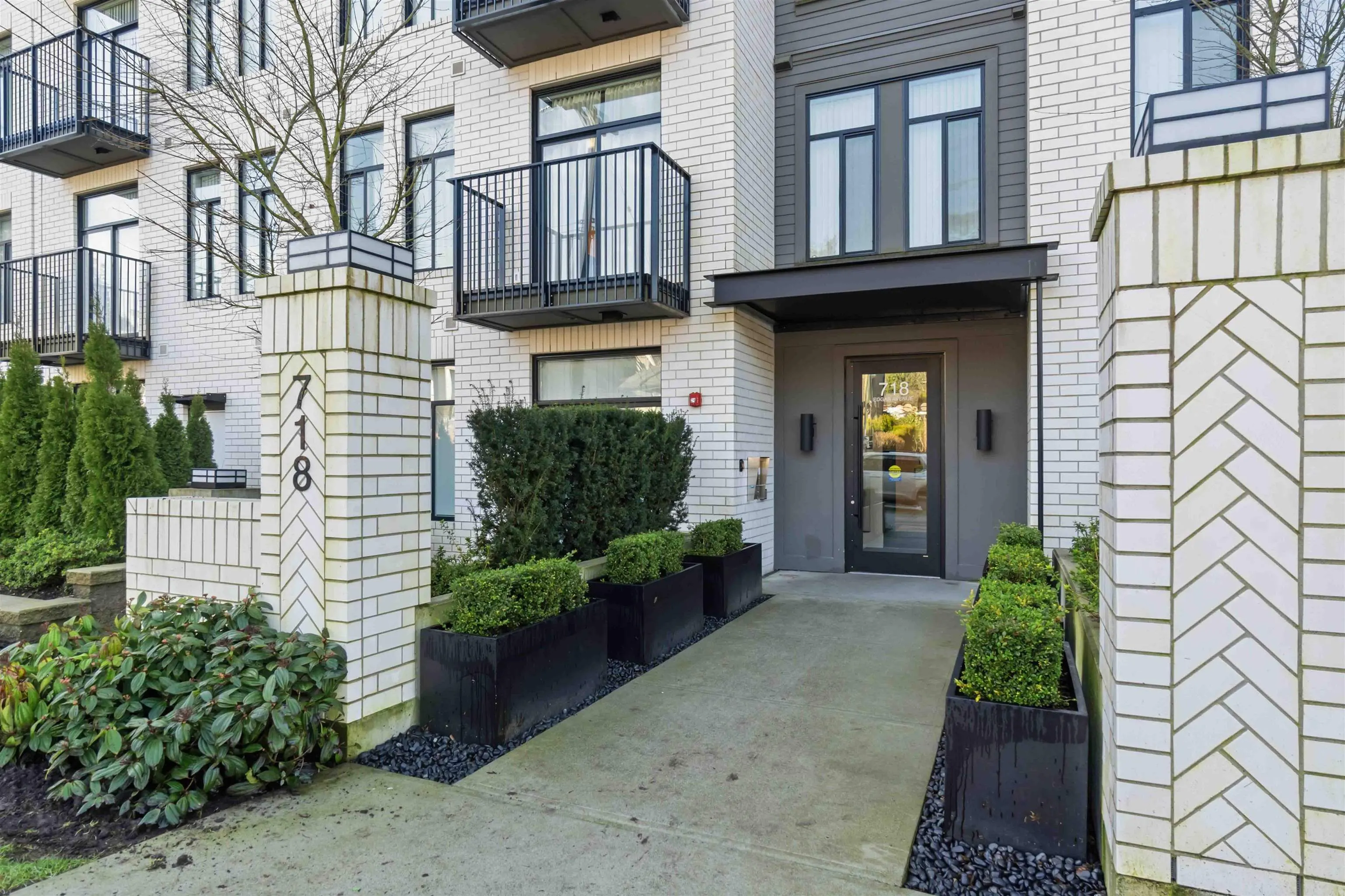 718 Edgar Avenue #310