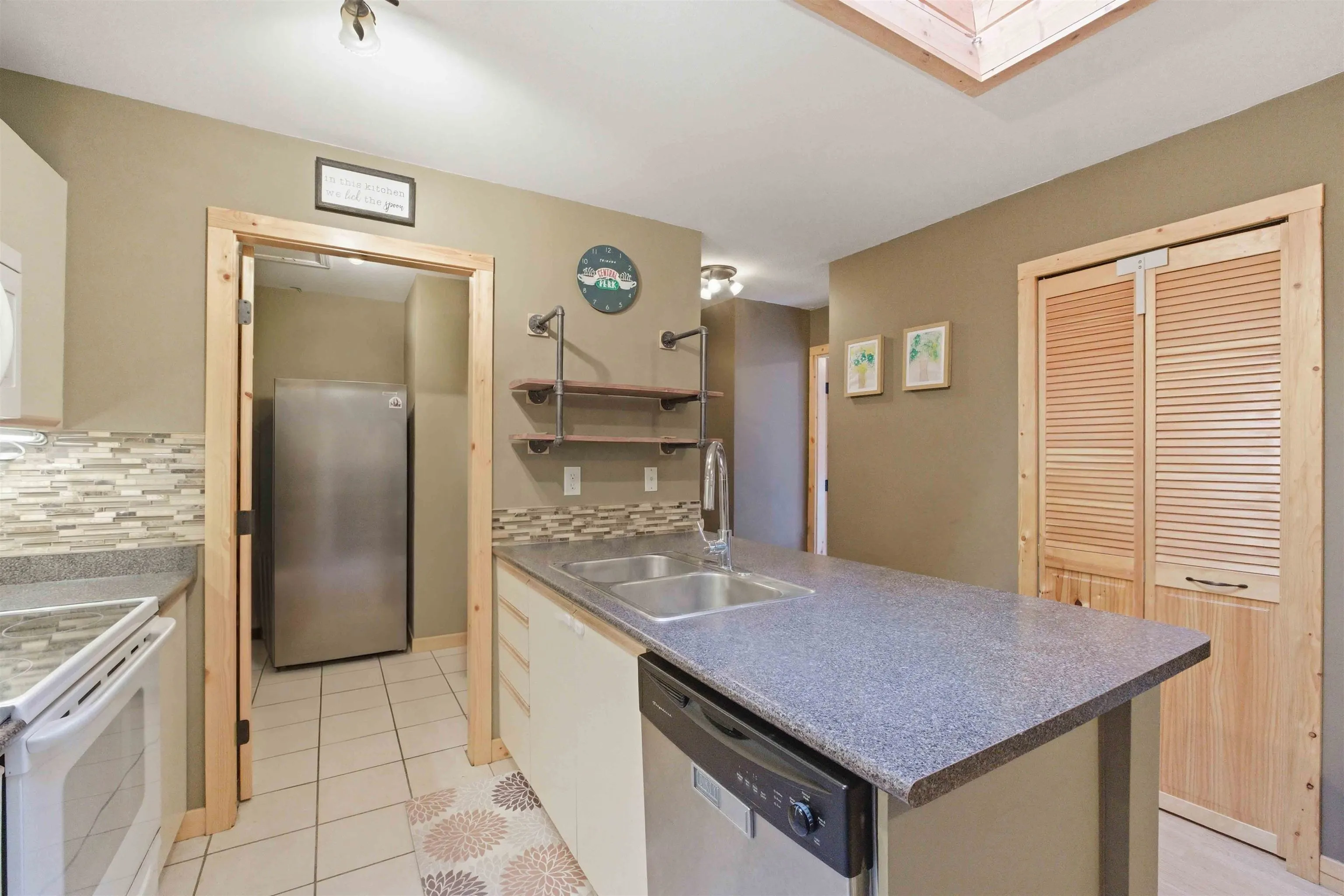 1750 Mckenzie Road #706