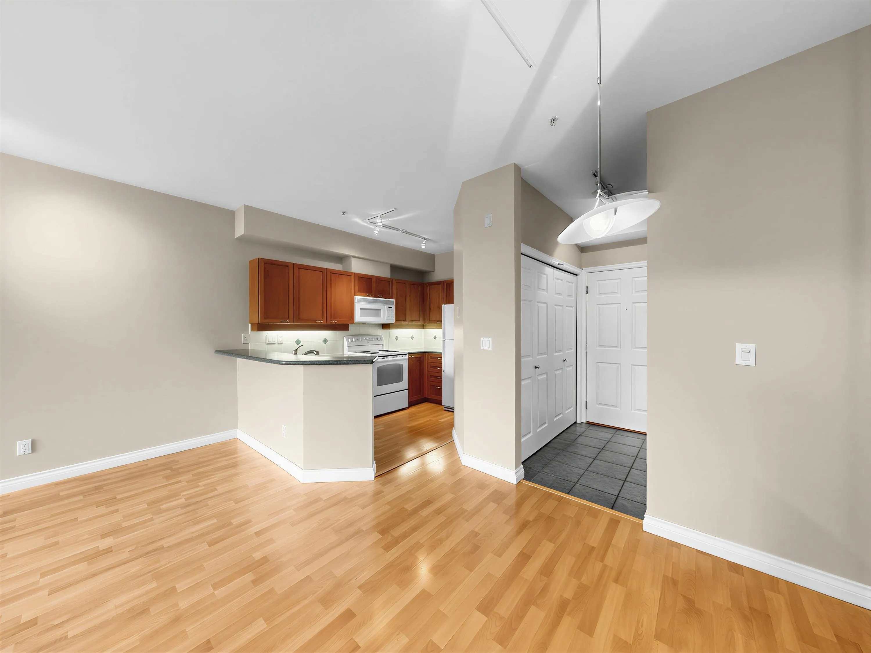 131 W 3rd Street #204