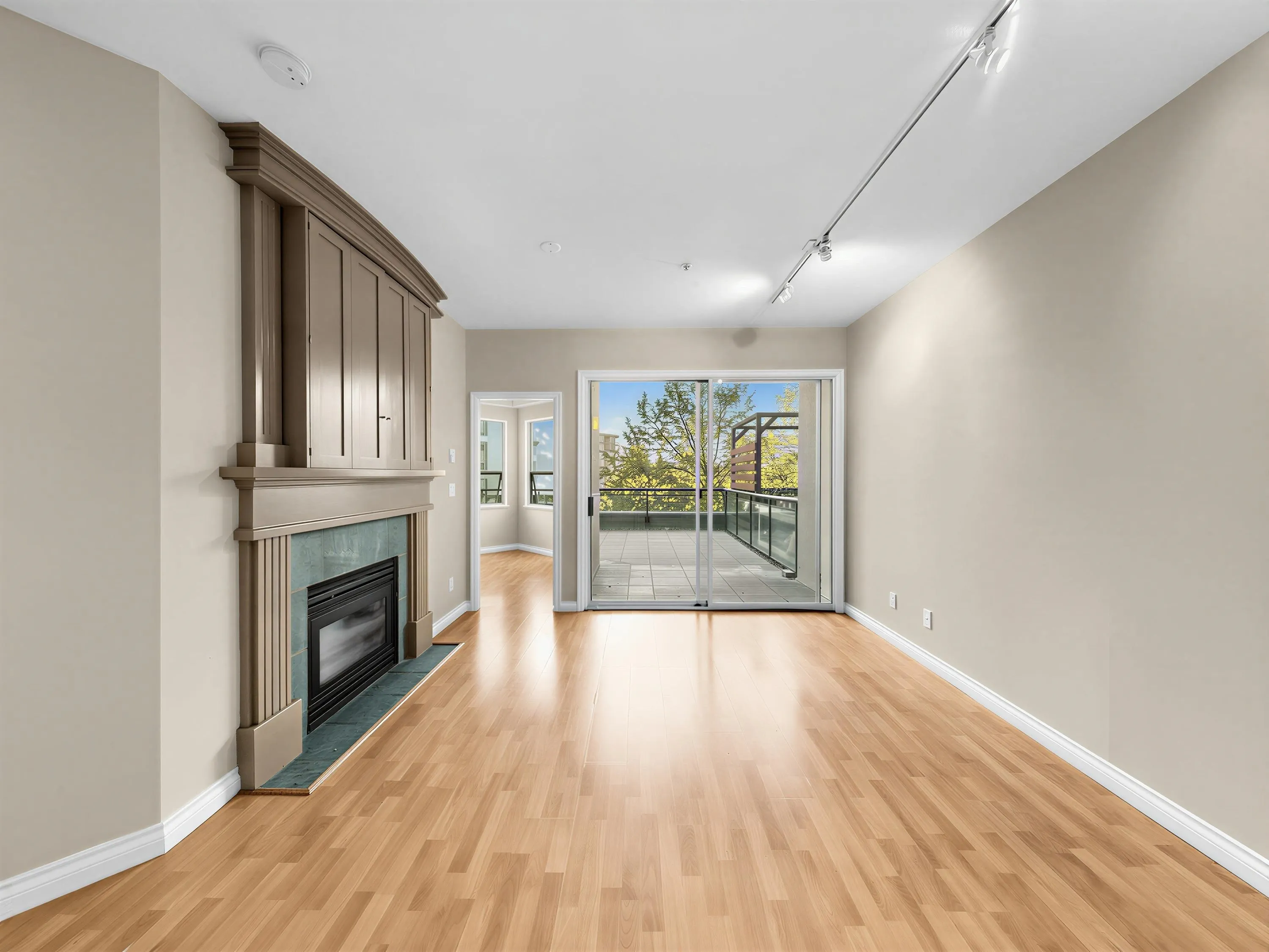 131 W 3rd Street #204