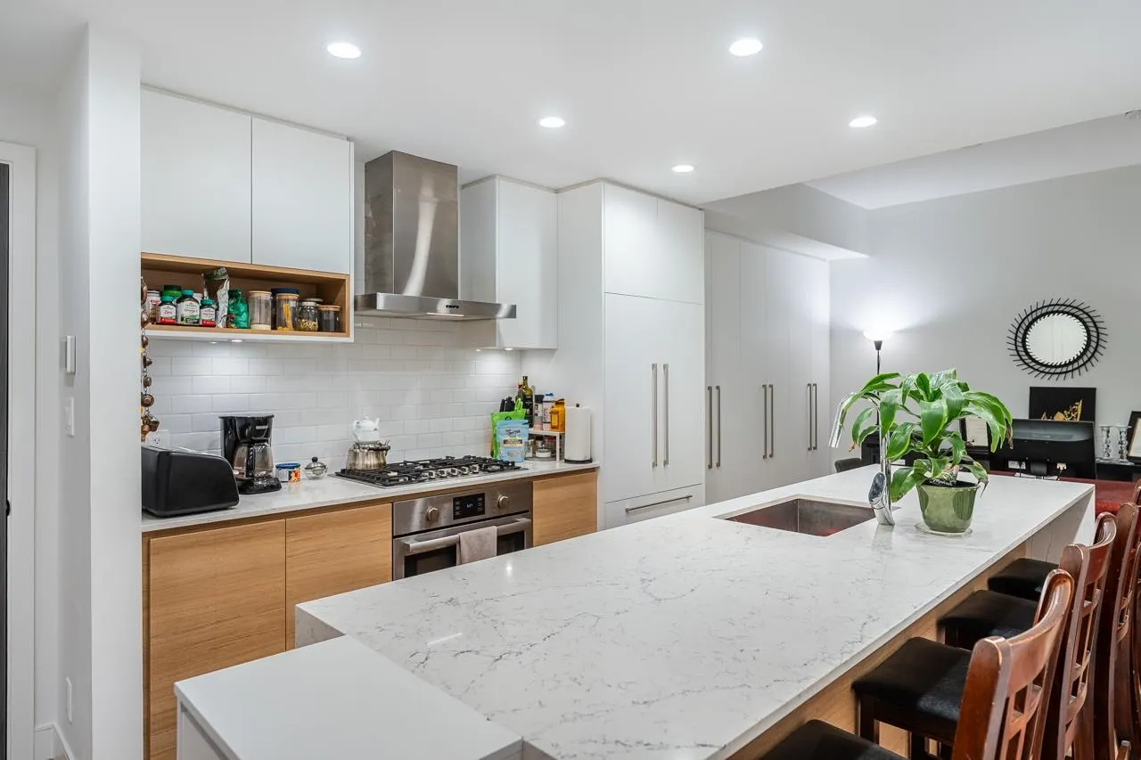 55 Klahanie Drive #231