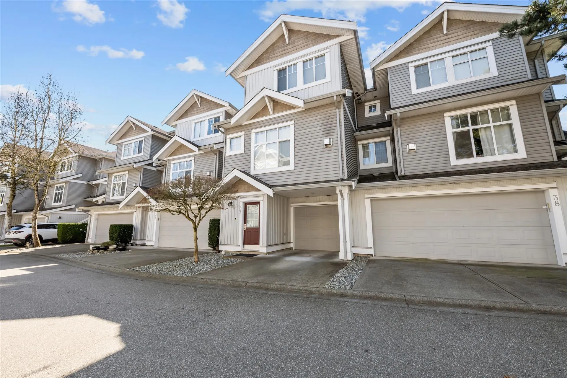 16760 61 Avenue #37