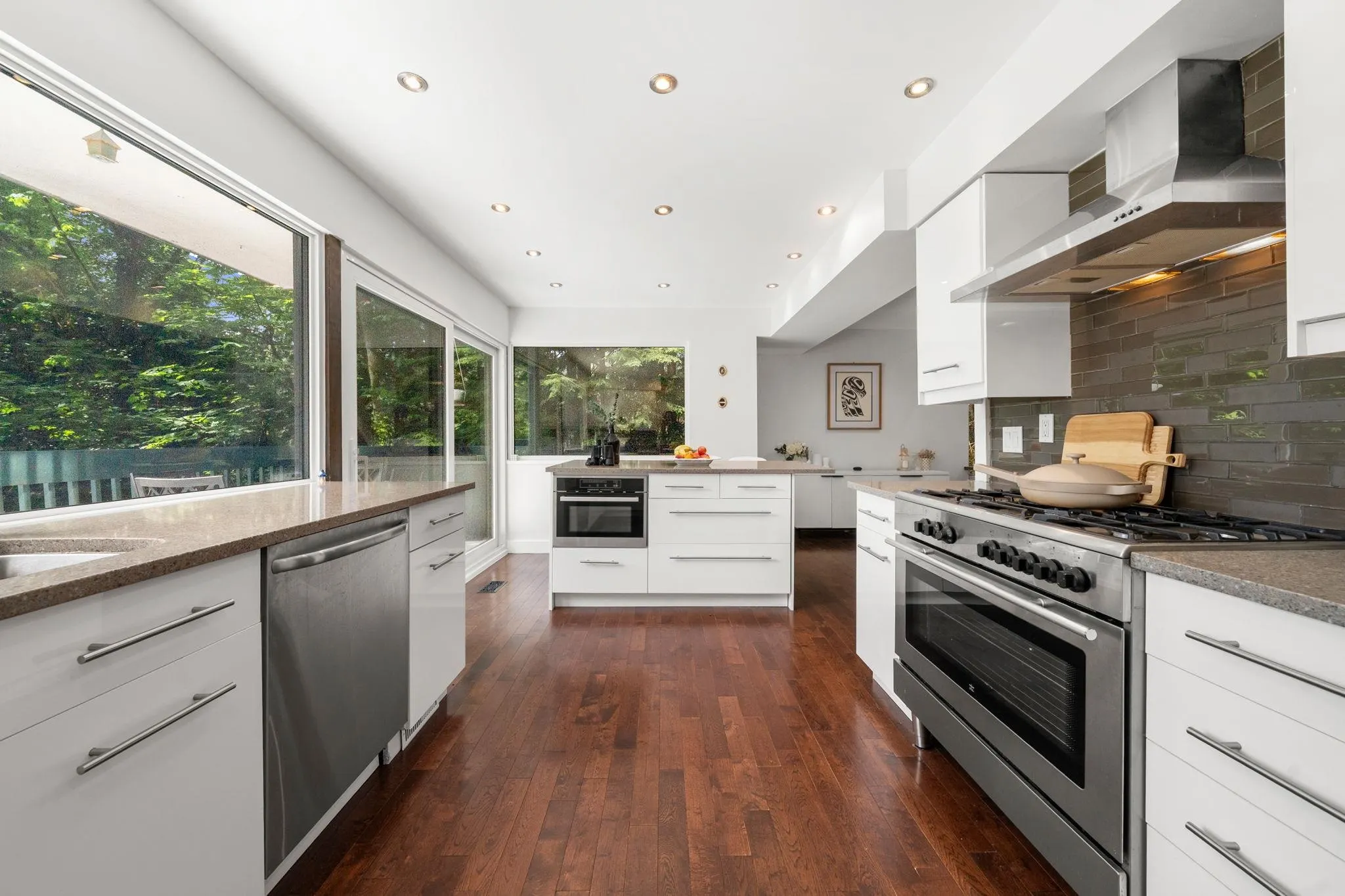 2086 Rivergrove Place