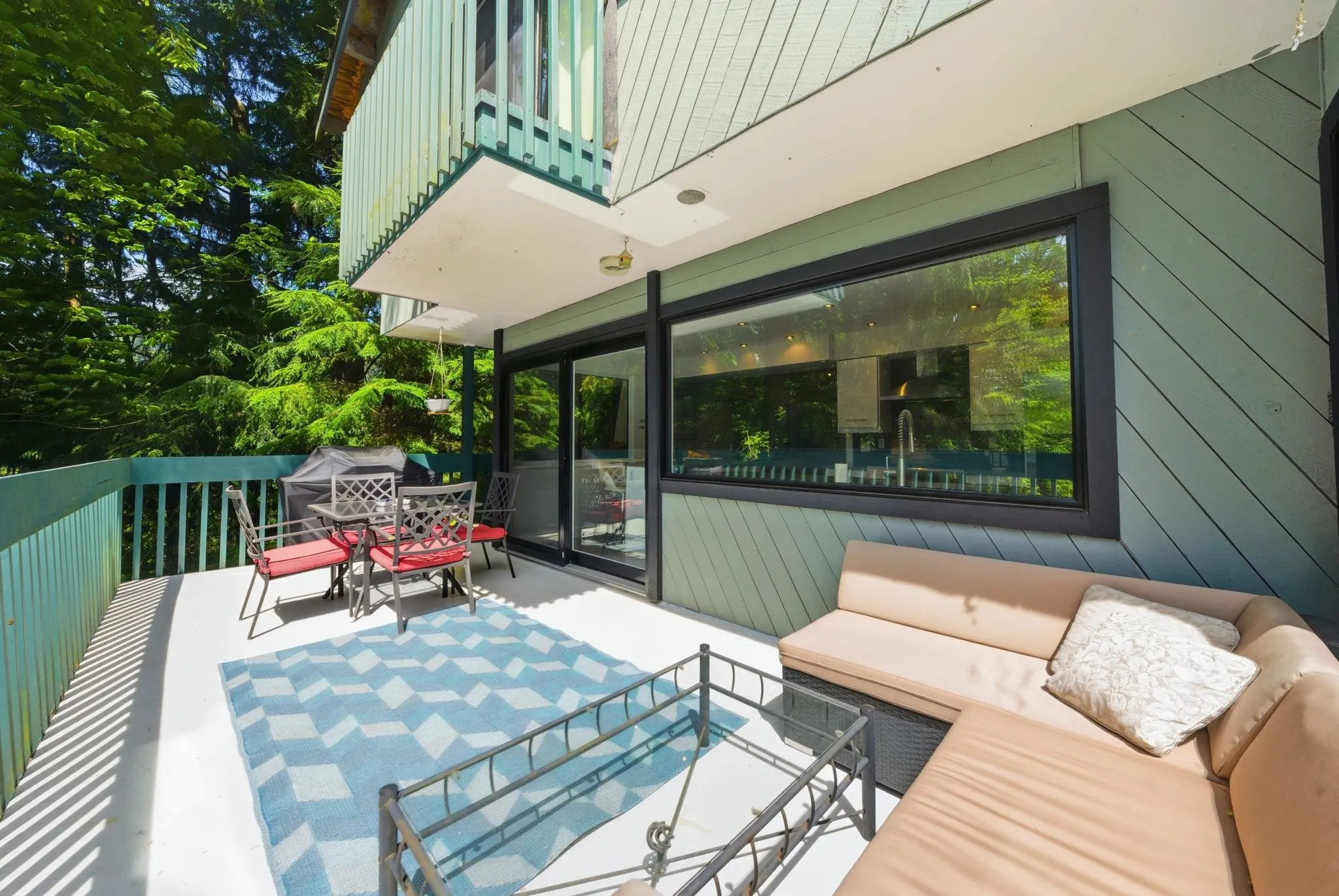 2086 Rivergrove Place