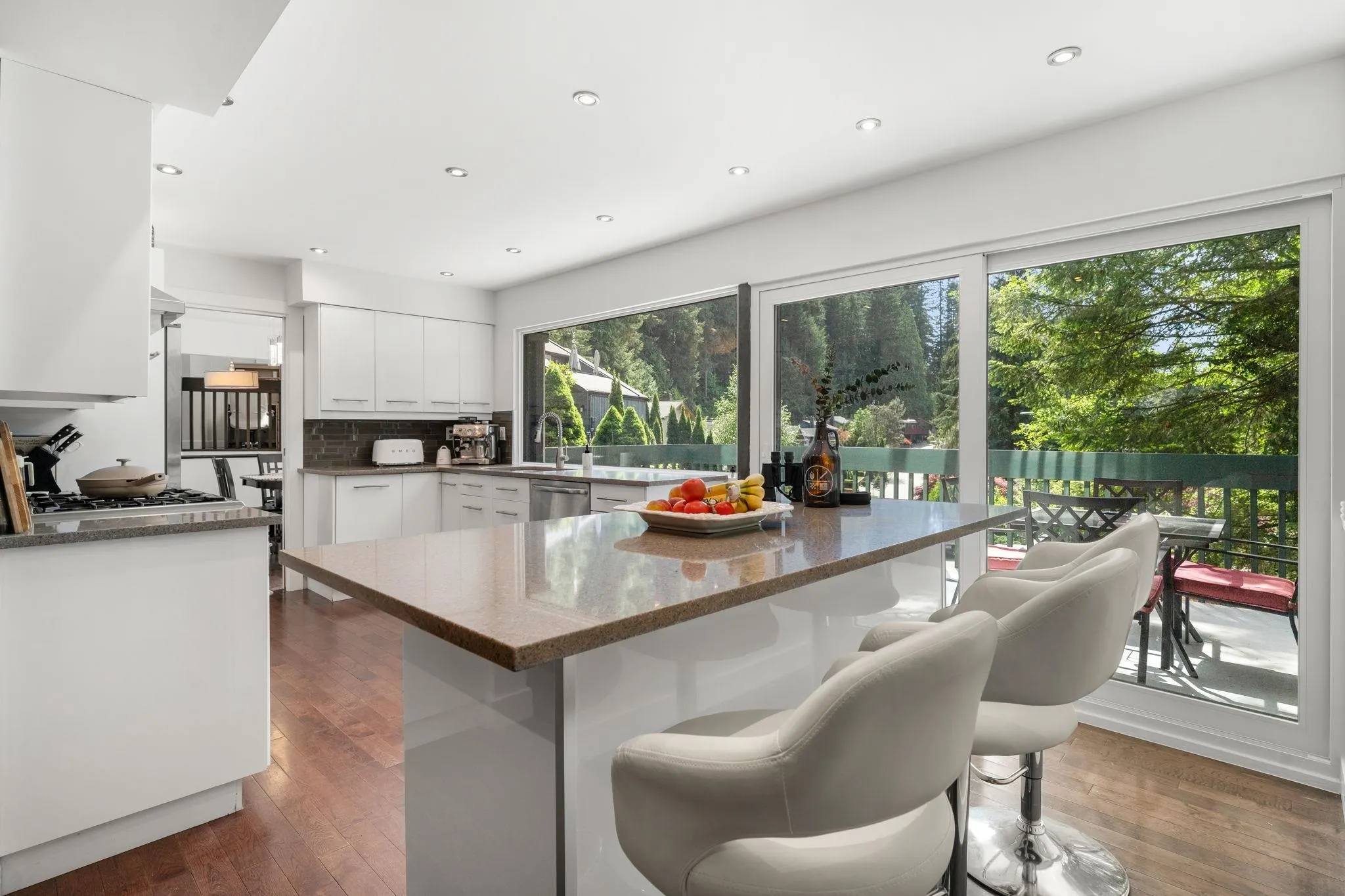 2086 Rivergrove Place