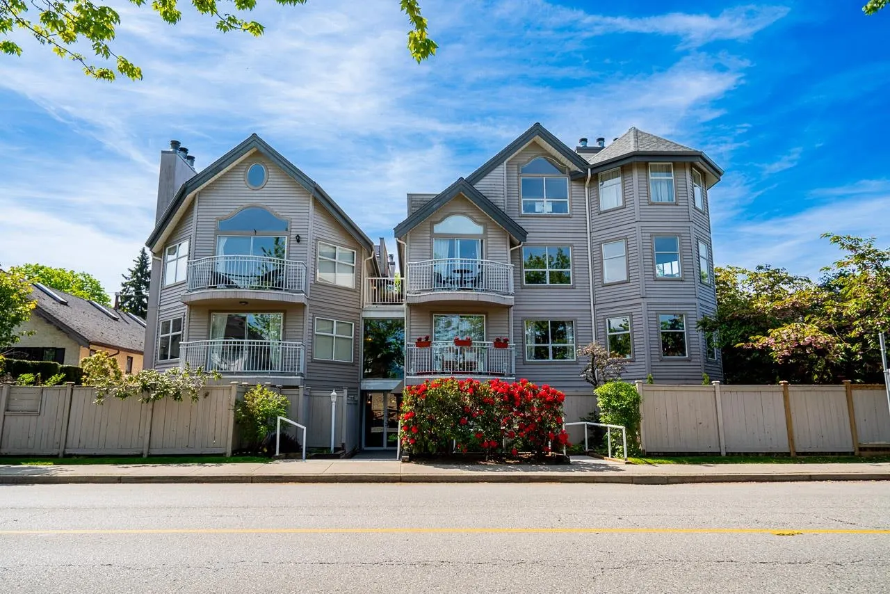 592 W 16th Avenue