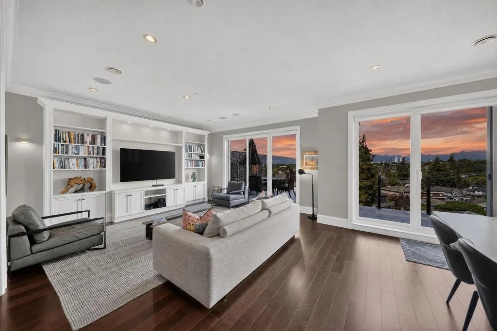 4578 Puget Drive