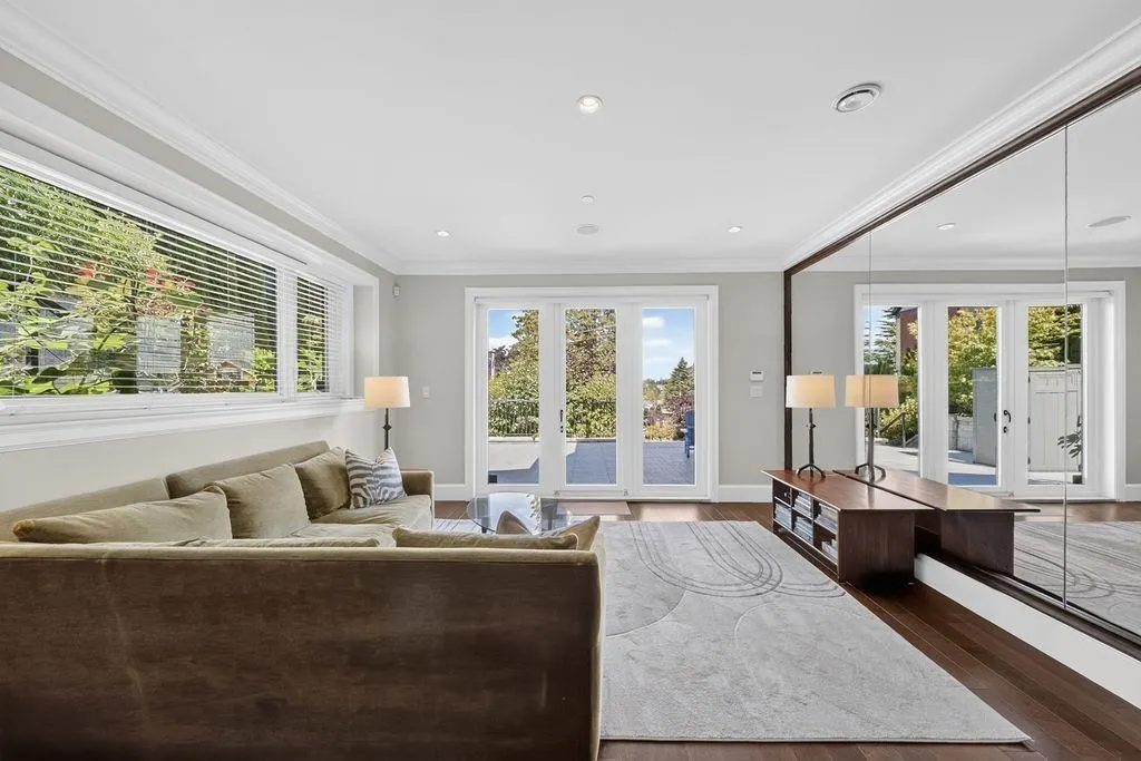 4578 Puget Drive