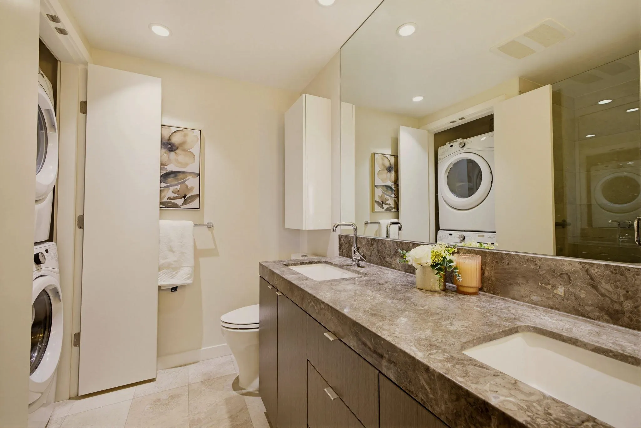 112 E 13th Street #906