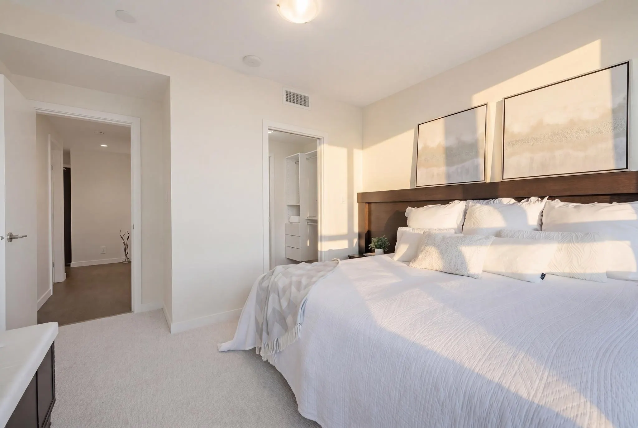 112 E 13th Street #906