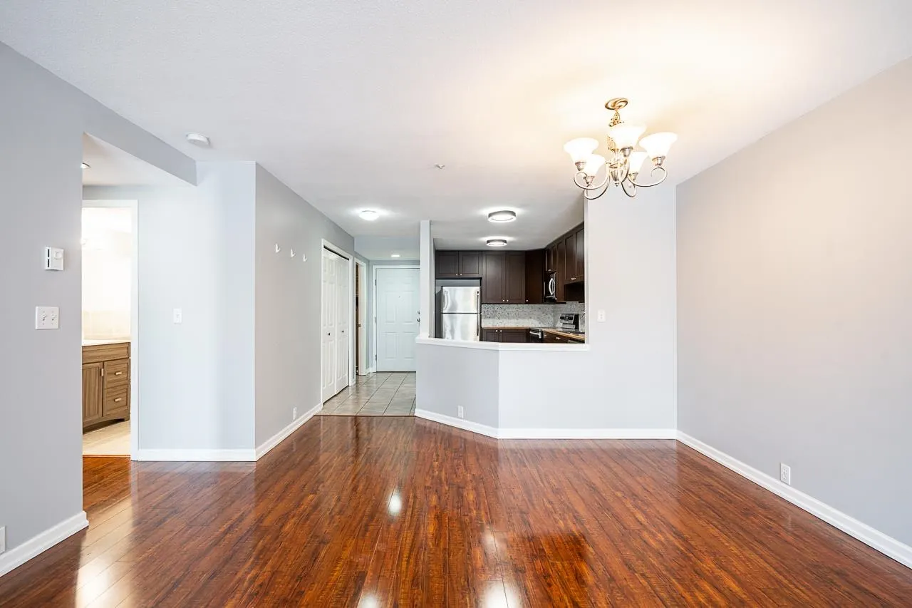 5499 203 Street #206