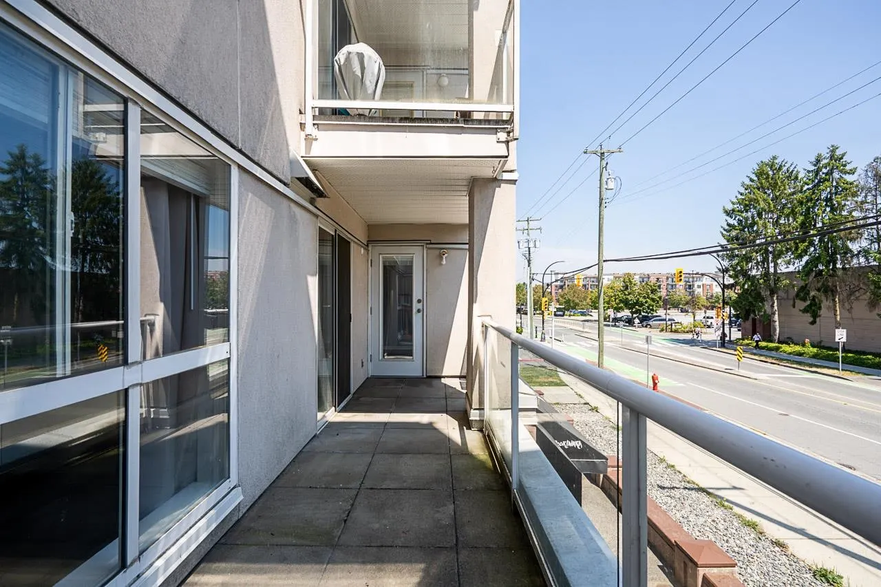 5499 203 Street #206