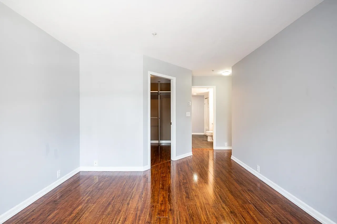 5499 203 Street #206