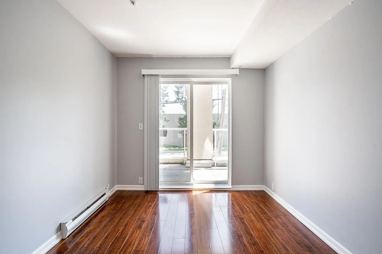 5499 203 Street #206