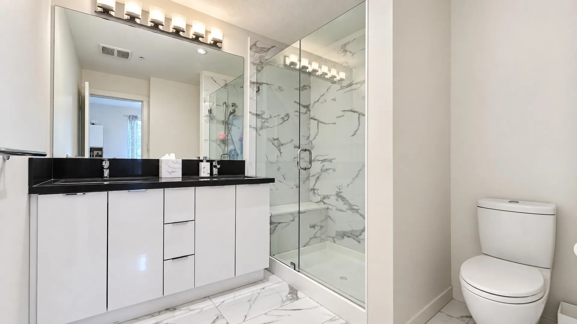 15137 33 Avenue #213