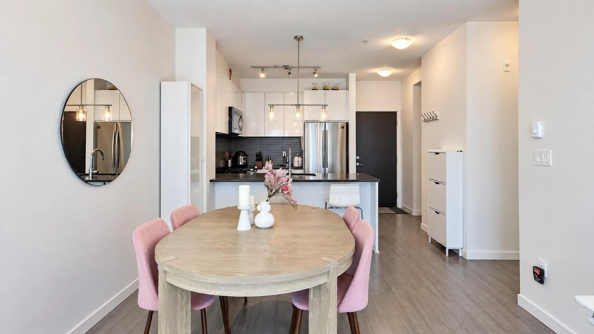 15137 33 Avenue #213