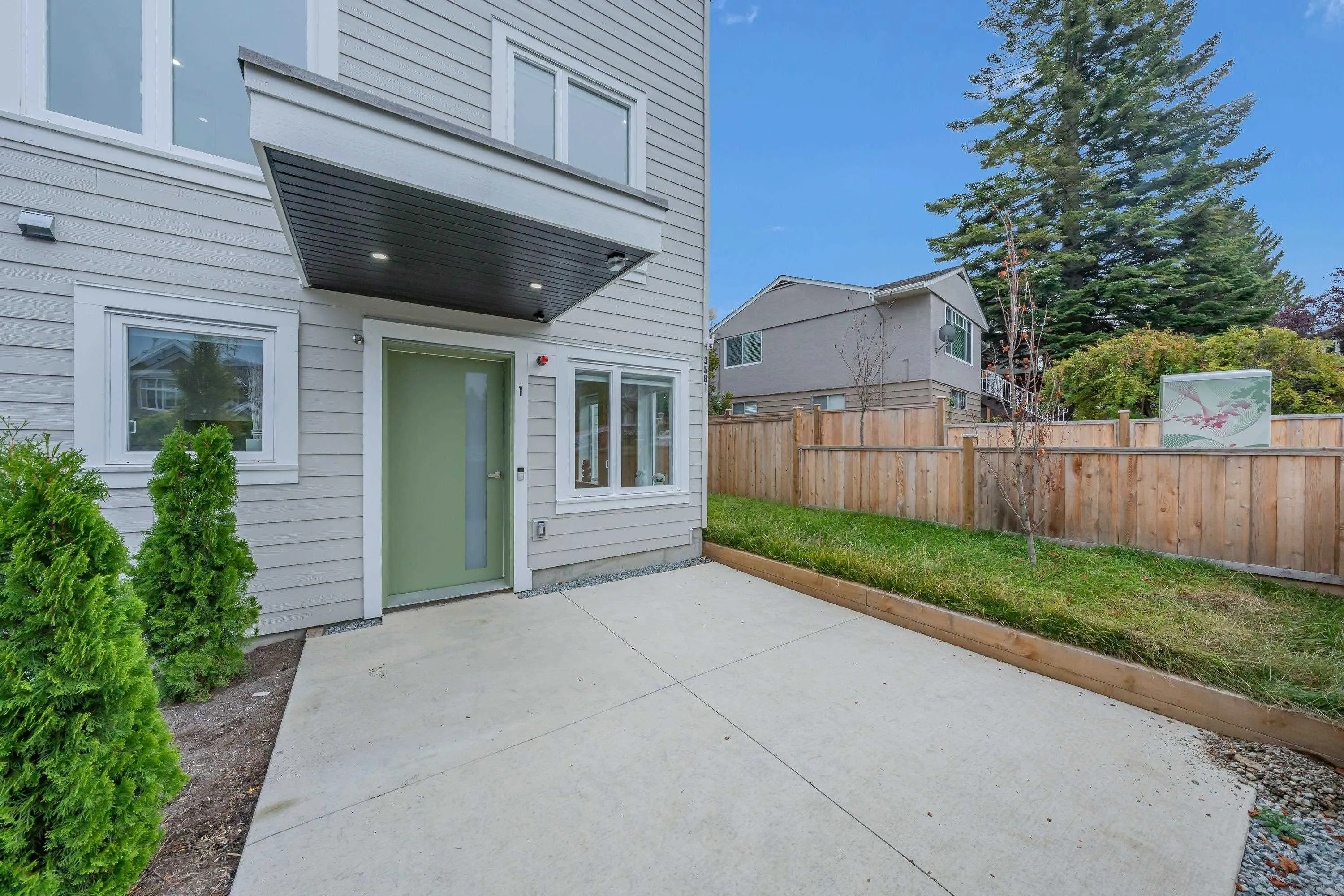 3581 Haida Drive #1