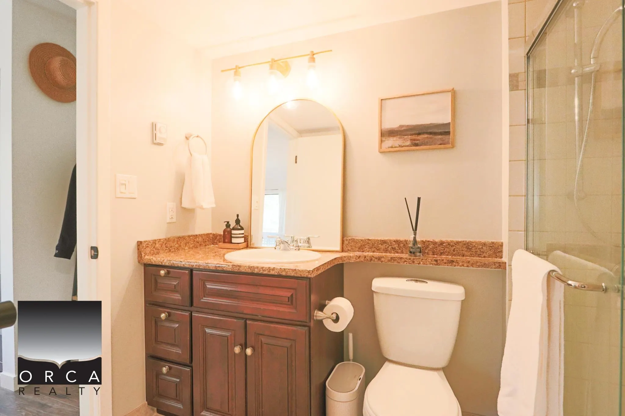 3191 Mountain Highway #202
