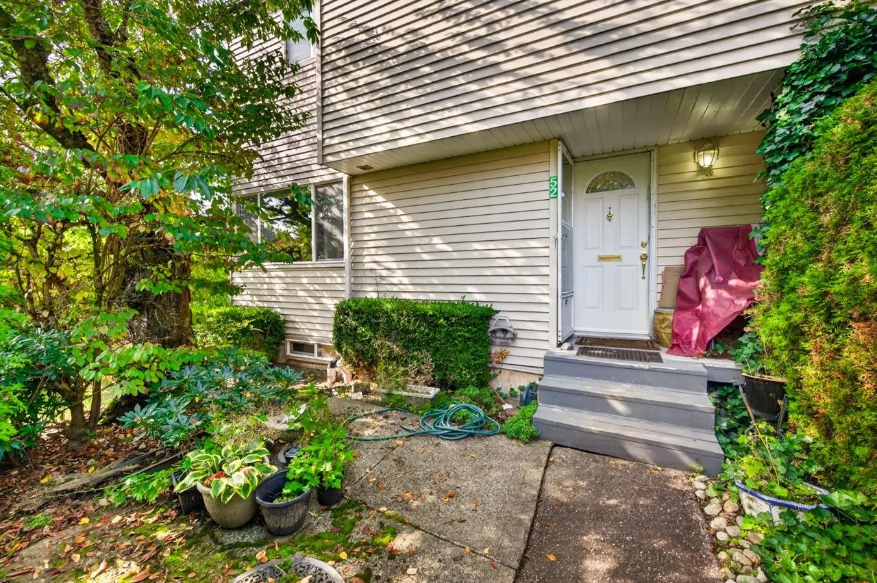 3425 E 49th Avenue #52