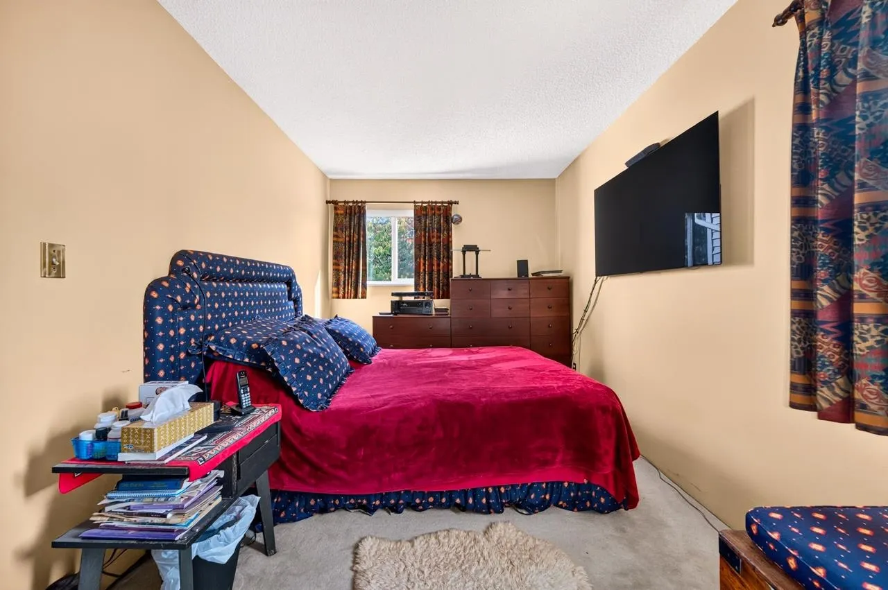 3425 E 49th Avenue #52