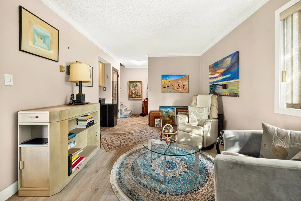 3425 E 49th Avenue #52