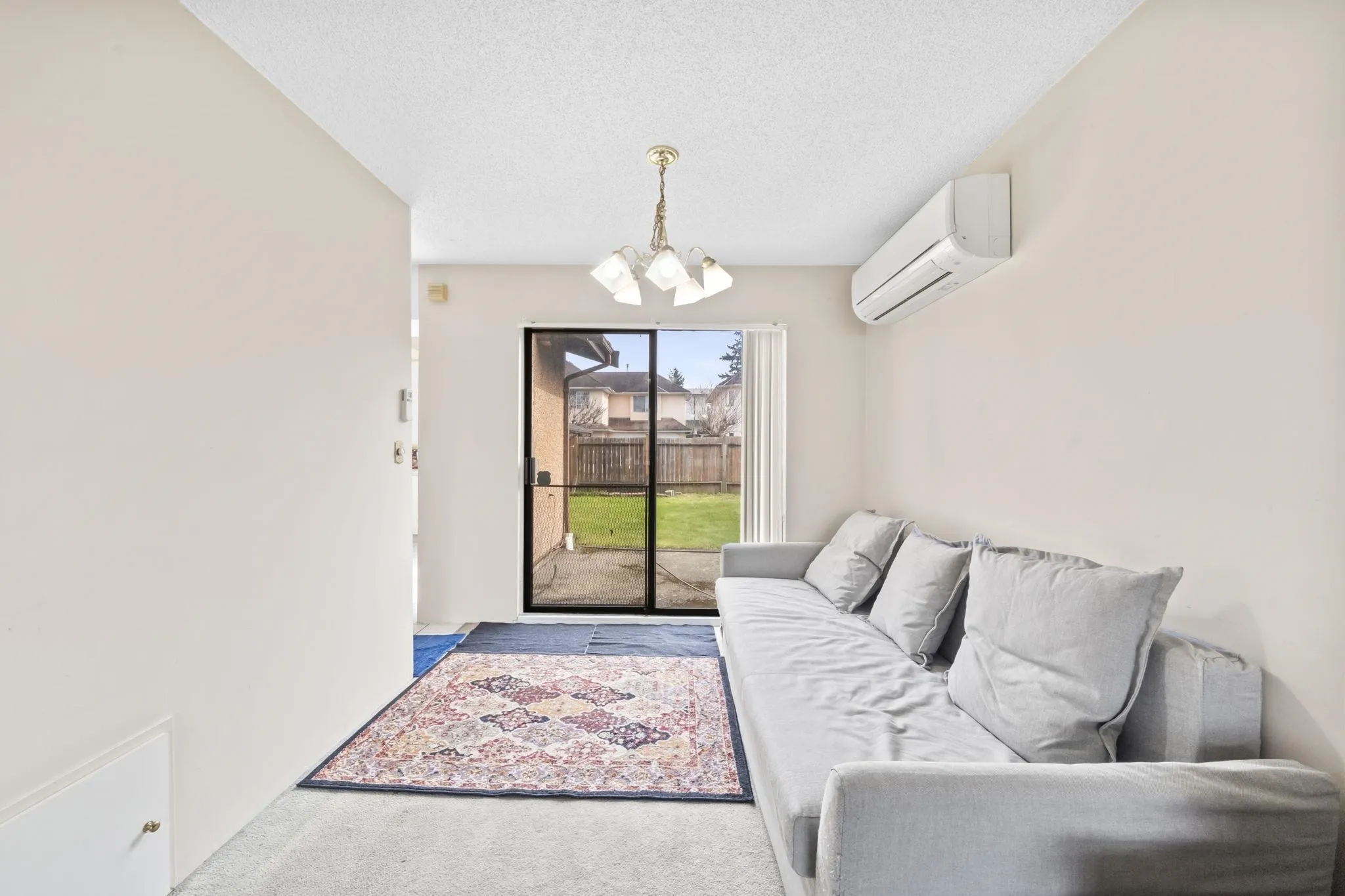 8406 No. 1 Road